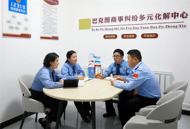 传|庆祝新疆尔自治区成立70周年新葡京娱乐场app胡杨精神代代(图4) 传|庆祝新疆尔自治区成立70周年新葡京娱乐场app胡杨精神代代(图4)